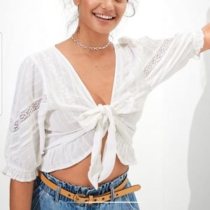 AE Puff Sleve Tie Front Blouse